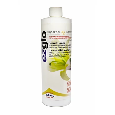 EZ GLO vízkezelő tisztítószer flakon, fehér kupakkal, 500 ml, jakuzzikhoz és úszómedencékhez, vízkő és fémionok ellen
